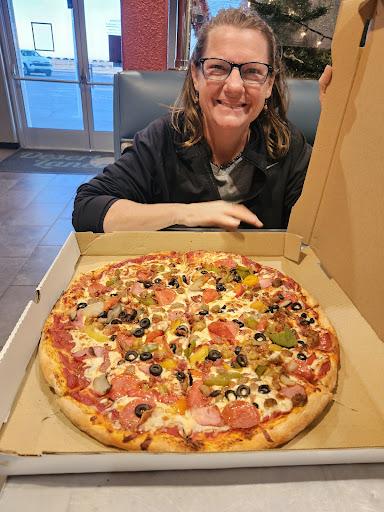 Desert Lanes & Kingpin Pizzeria Cafe